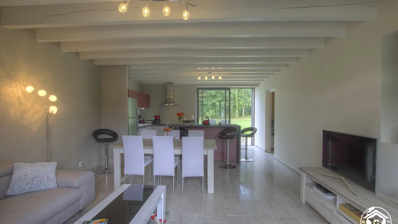 Salon / Salle à manger.