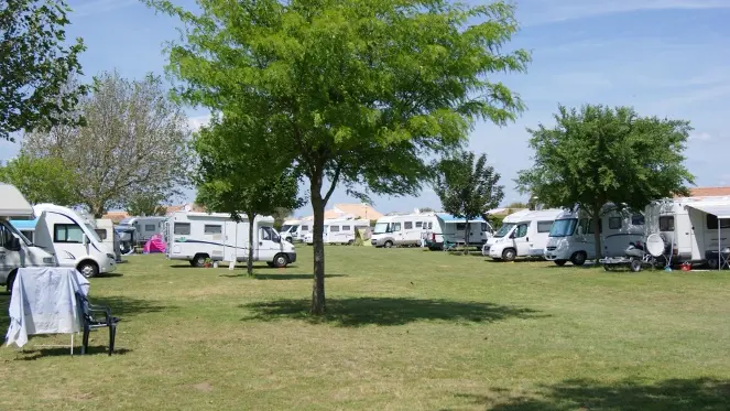 Pitches for tents, caravans and motorhomes