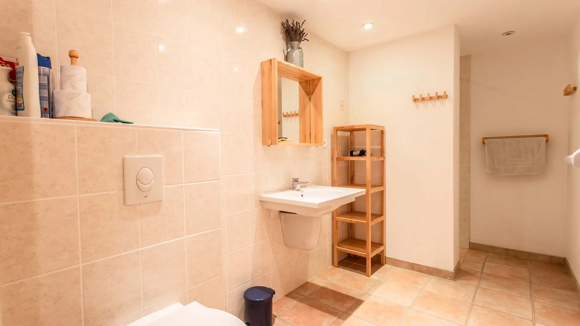 sanitaires rez de jardin