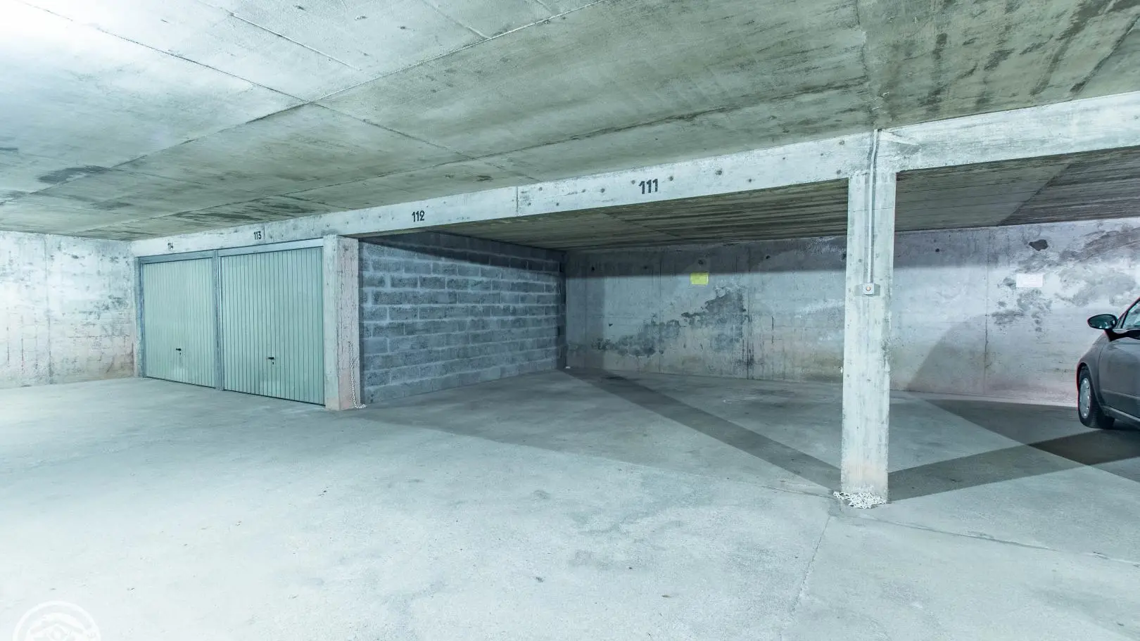 2 places de parking privatives en sous-sol