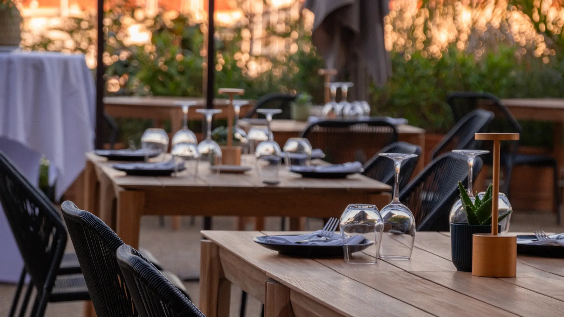 Dinner on the terrace at Les Jardins d'Hélios