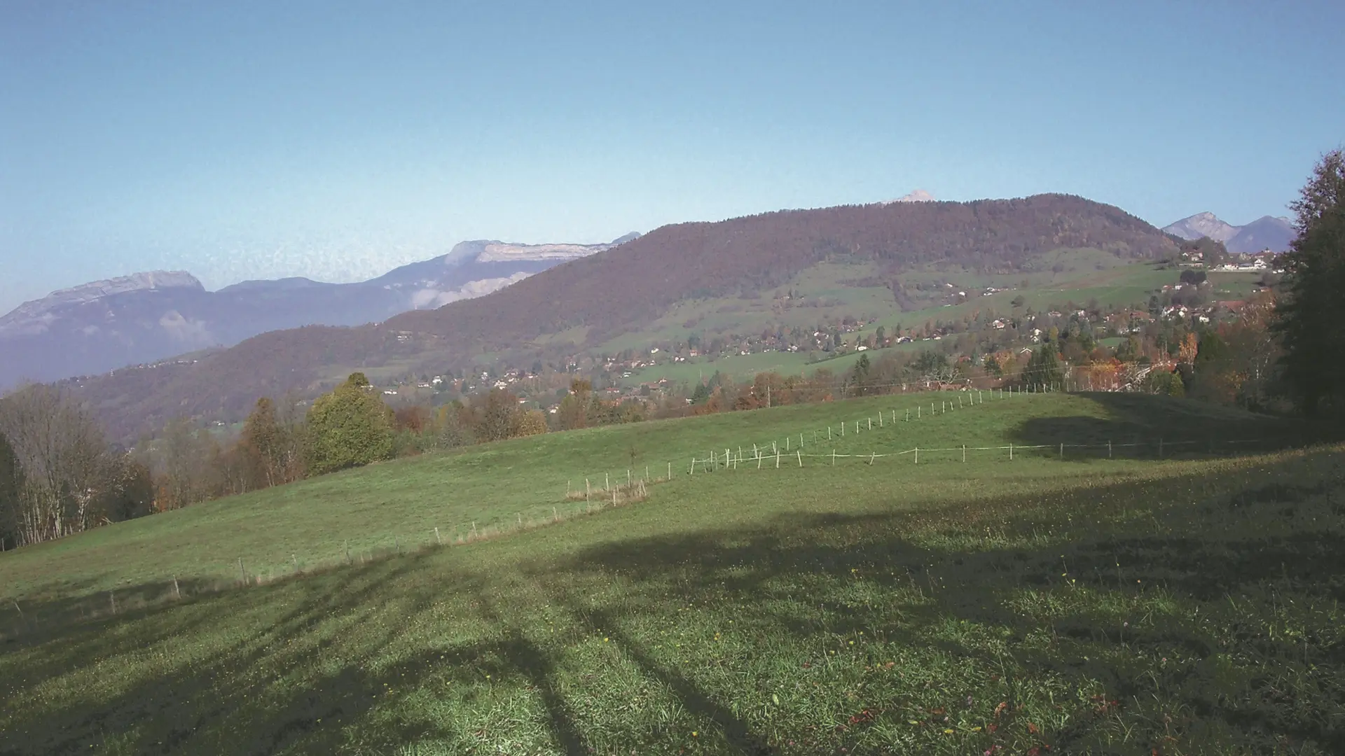 Vue sur le massif de la Chartreuse depuis le Chavanoz