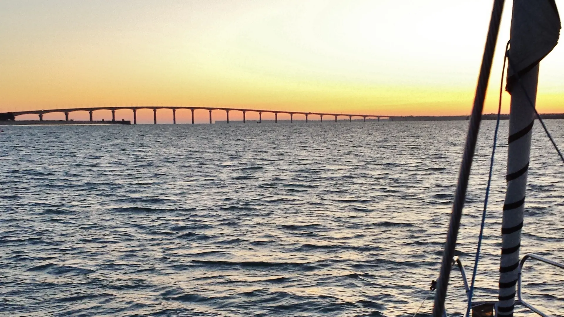 Amanecer en el fondeadero de Rivedoux