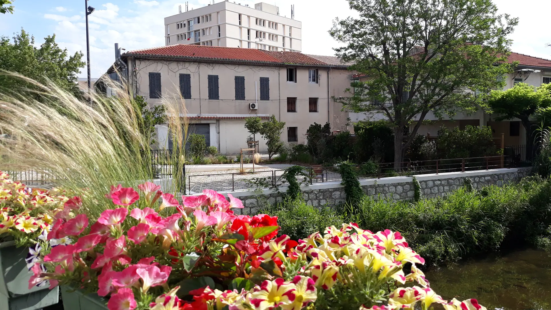 Square Frédéric Mistral