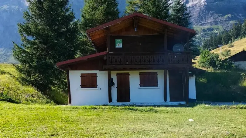 Terrain devant le gîte