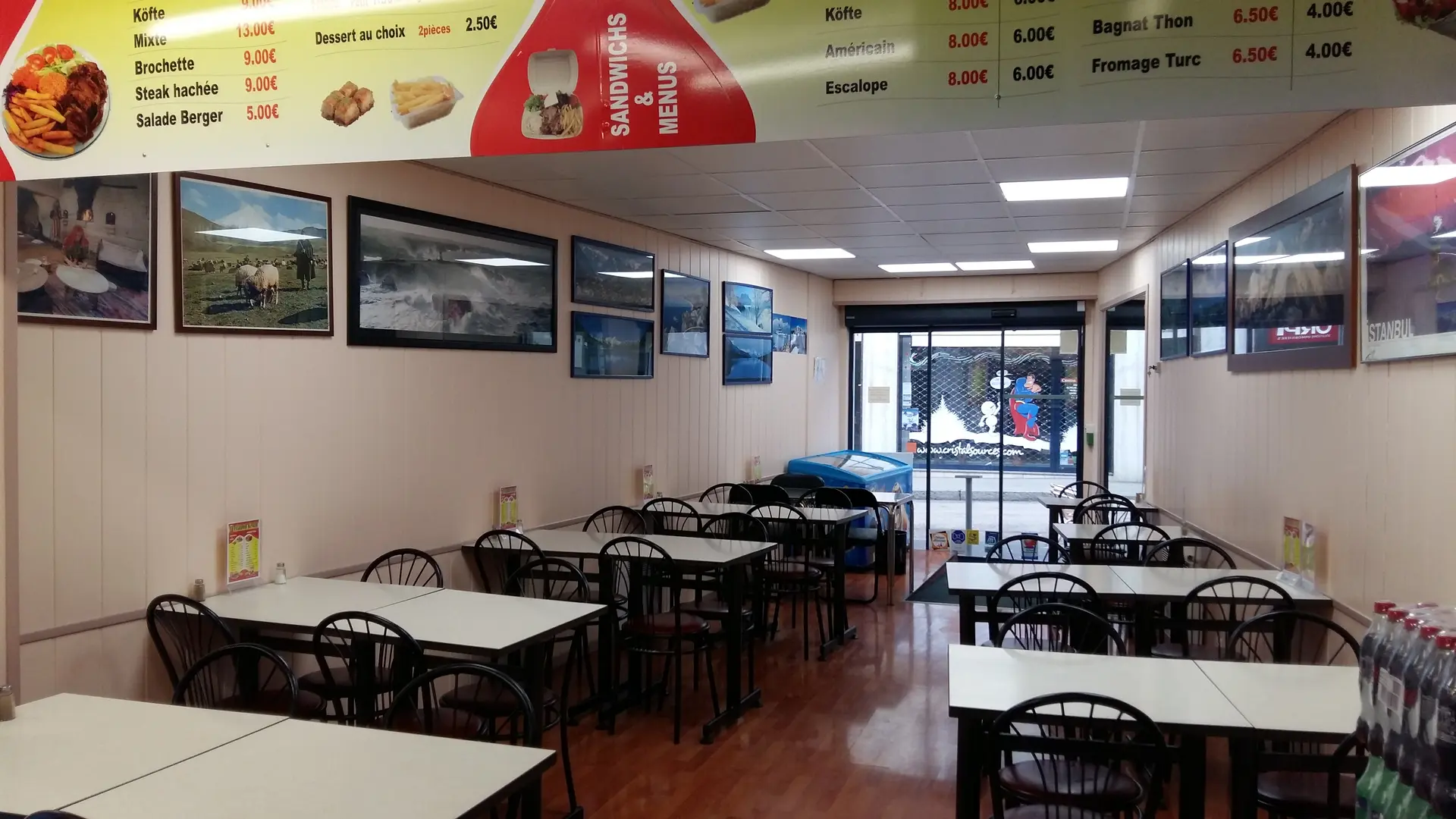 Salle Istanbul Kebab