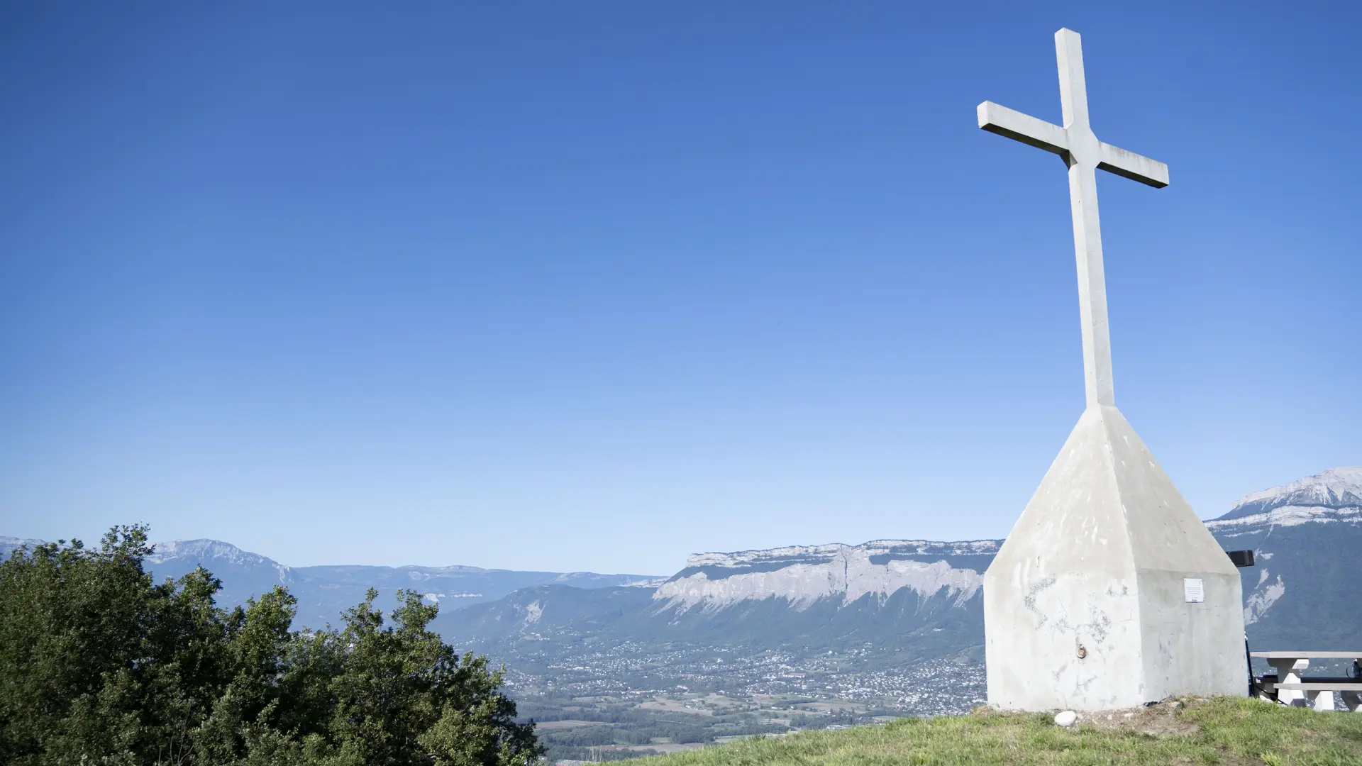 Belvédère de la Croix de Révollat_La Combe-de-Lancey