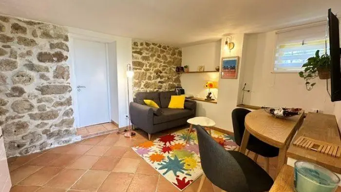 Gîte Olidom-pièce de vie-Saint Jeannet-Gîtes de France Alpes-Maritimes