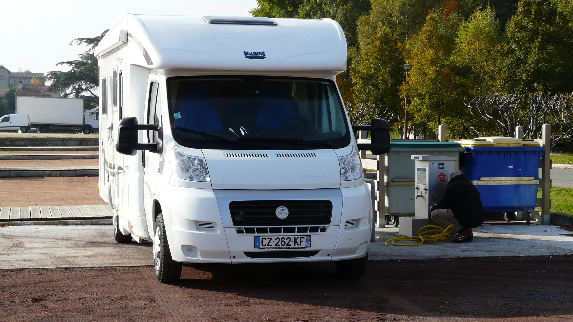Aire de services et de stationnement camping-car - St-Bonnet-le-Château