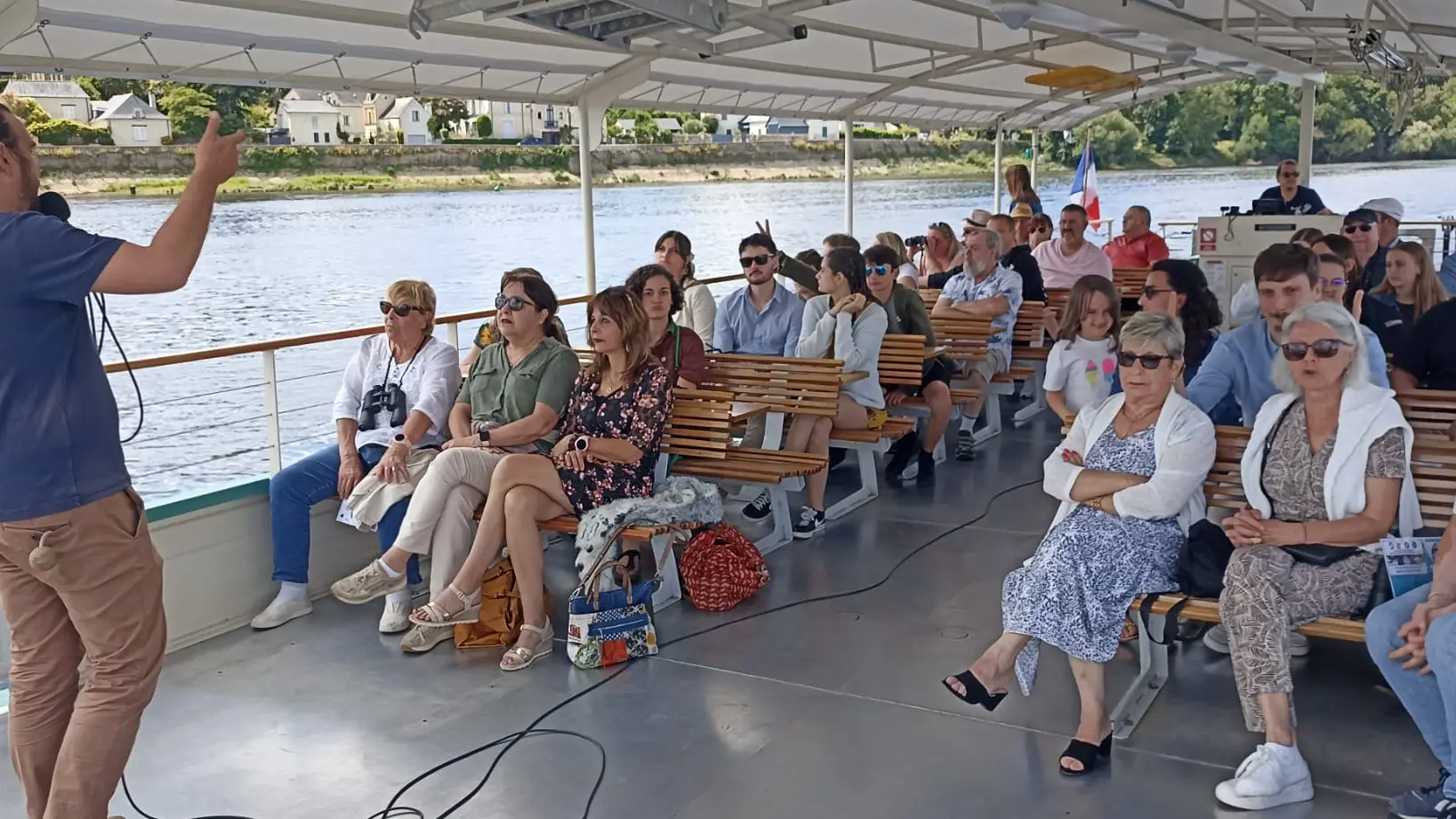 Des commentaires en direct