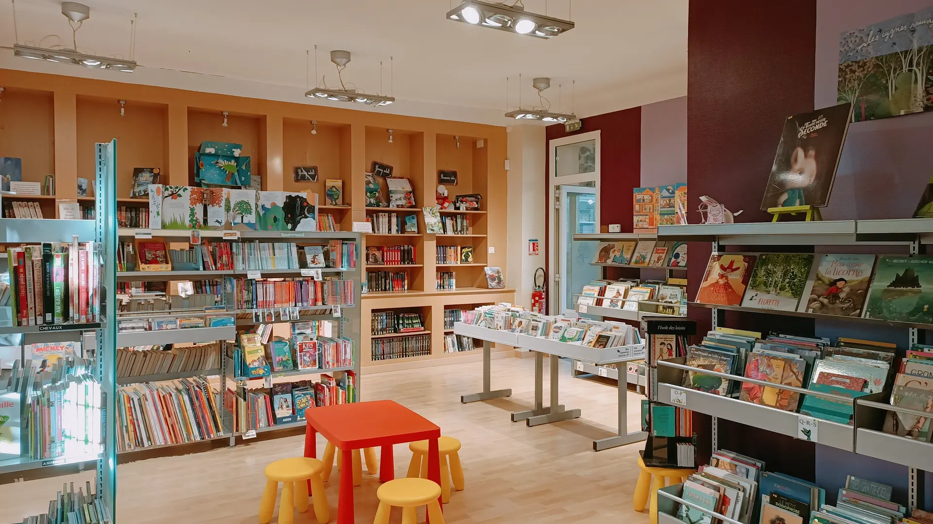 Médiathèque de Sarrians_Sarrians