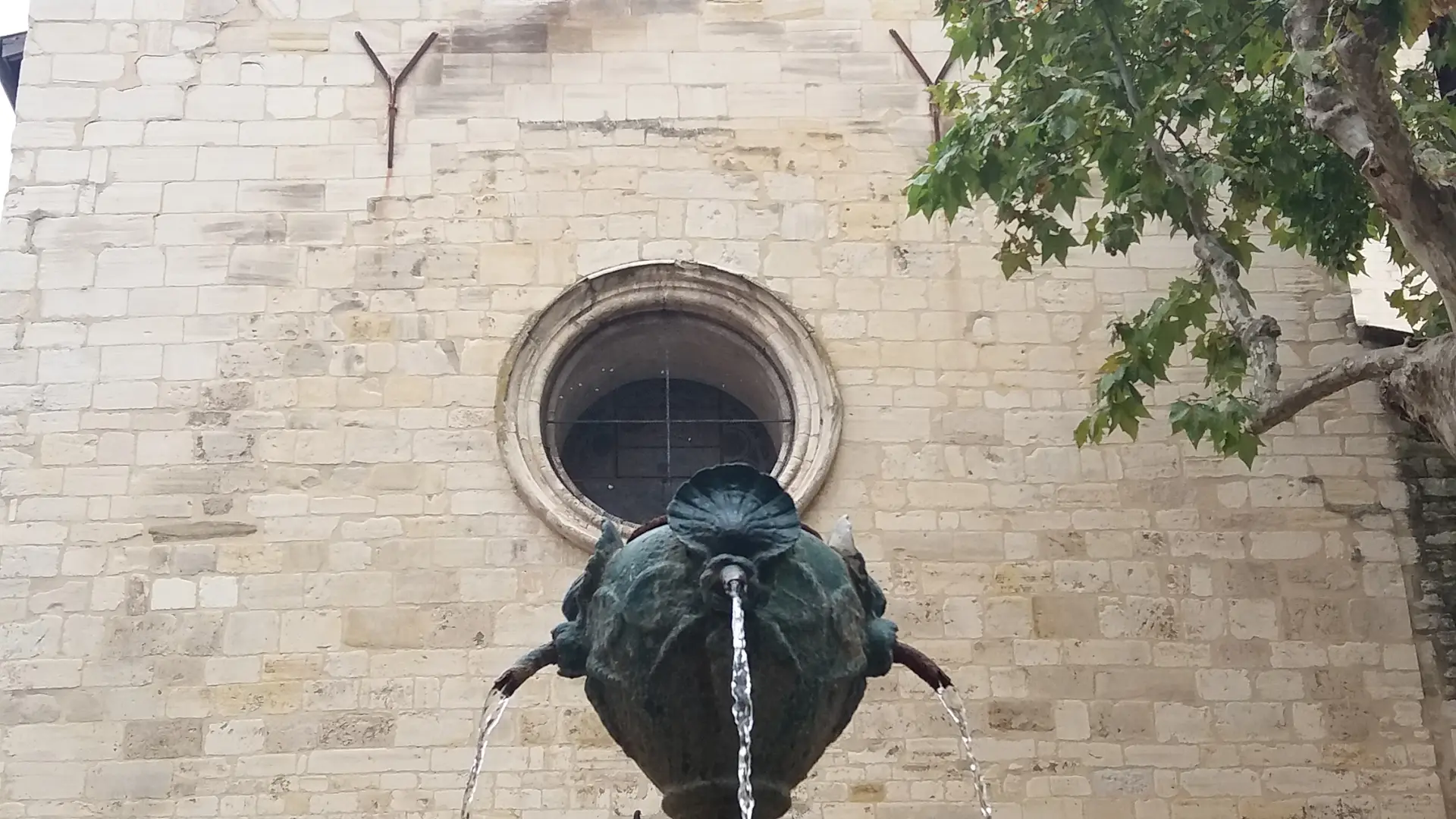 Fontaine Saint Sauveur