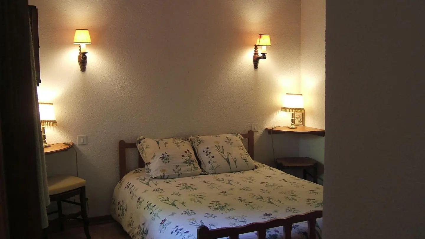 Chambre lit de 140
