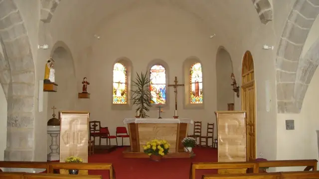 Eglise de l'Exaltation de la Sainte-Croix- Félines