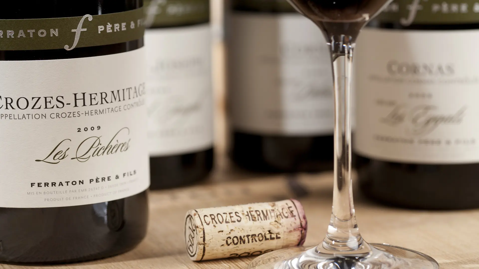 Bouteilles et verre