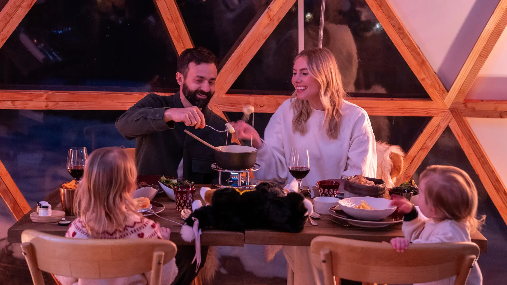 Fondue Experience Four Seasons Megève