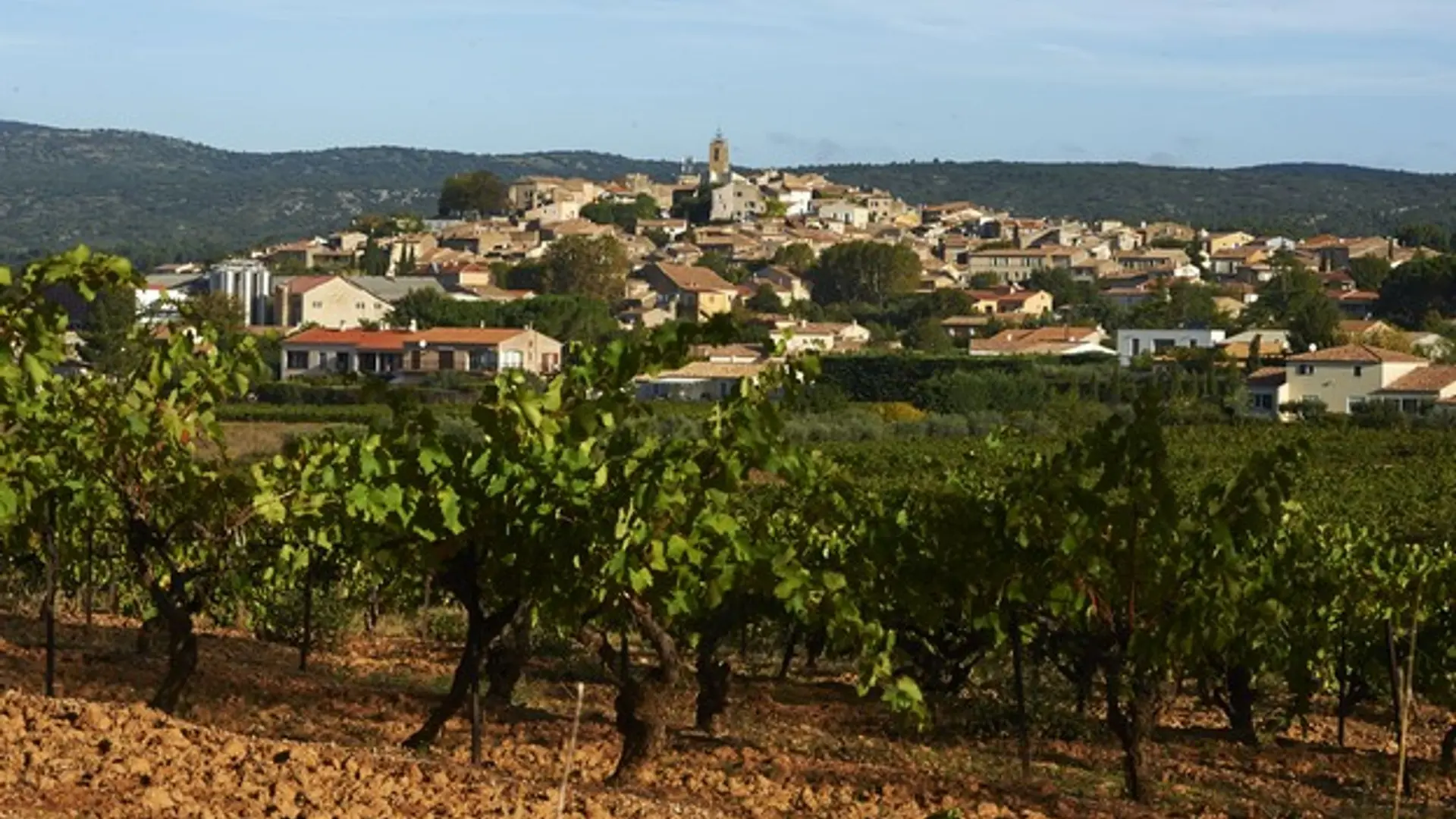 Le village de Pourrières