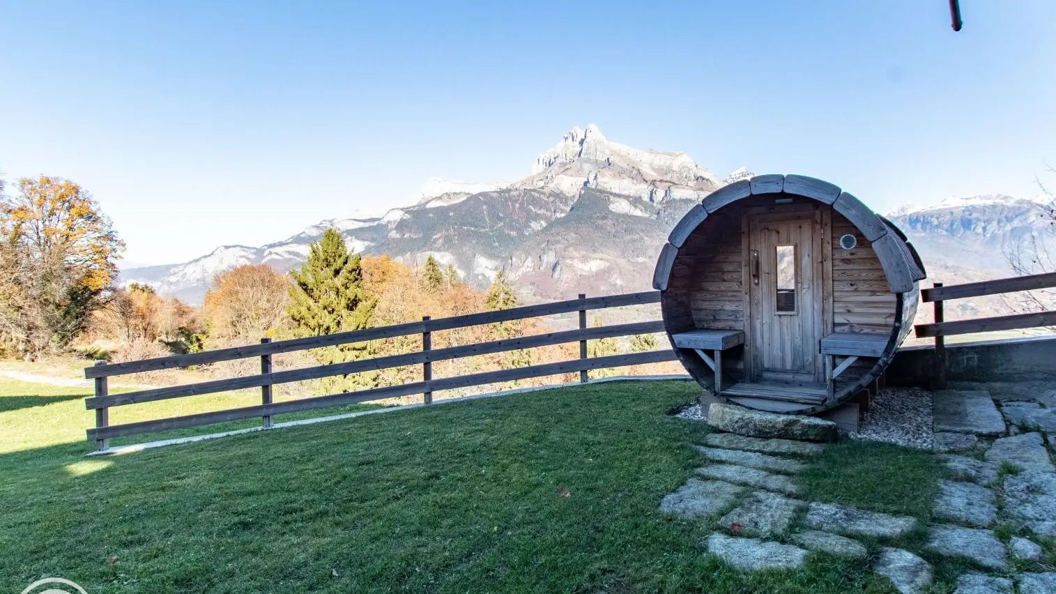 Sauna extérieur commun