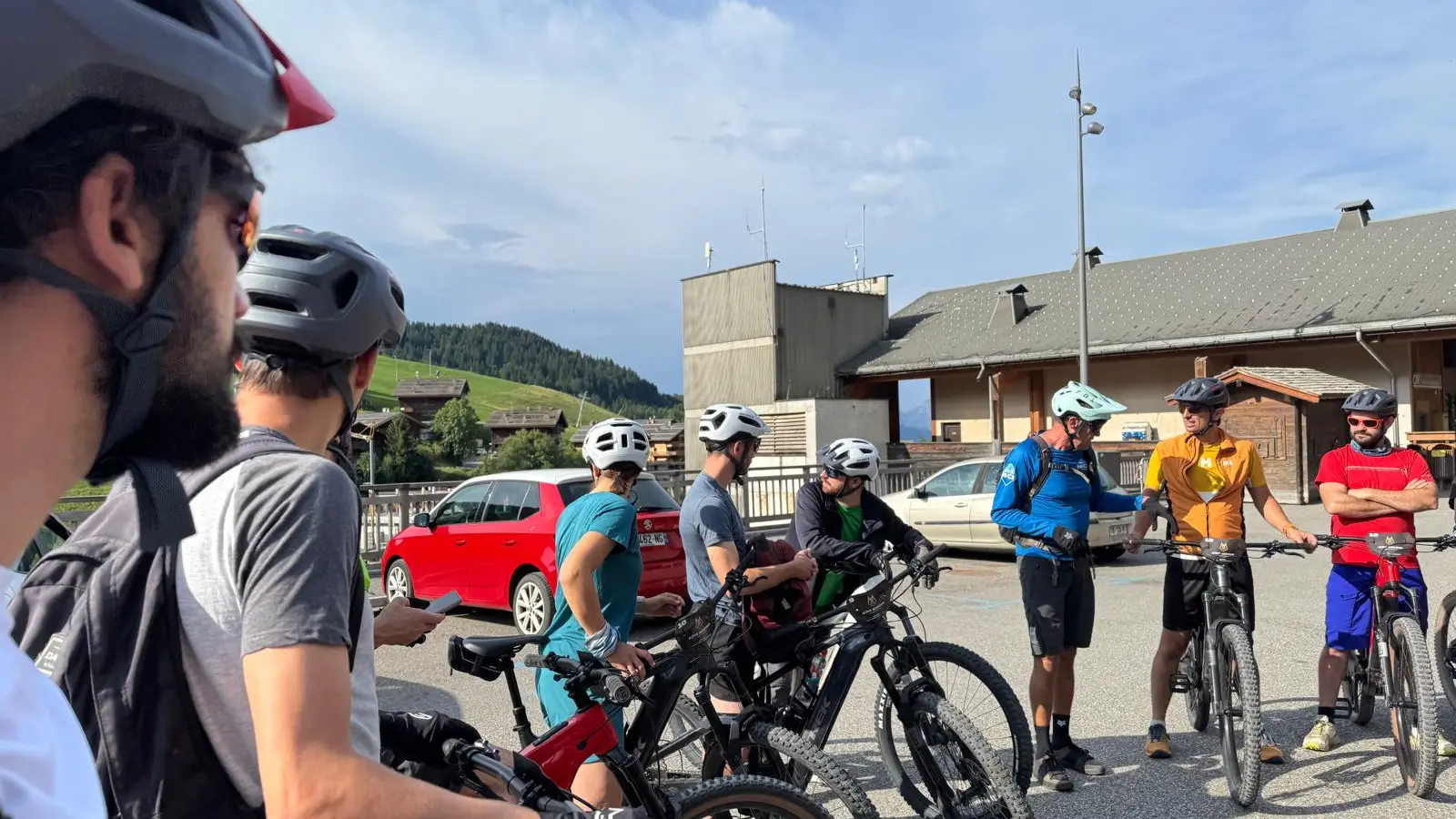 L’enquête électrique, chasse au trésor en VTTAE_Le Grand-Bornand