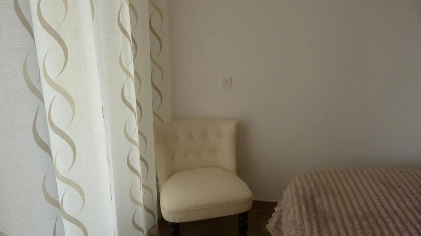 Chambre - lit double - Citybreak Le Patricia - Menton - Gîtes de France Alpes-Maritimes