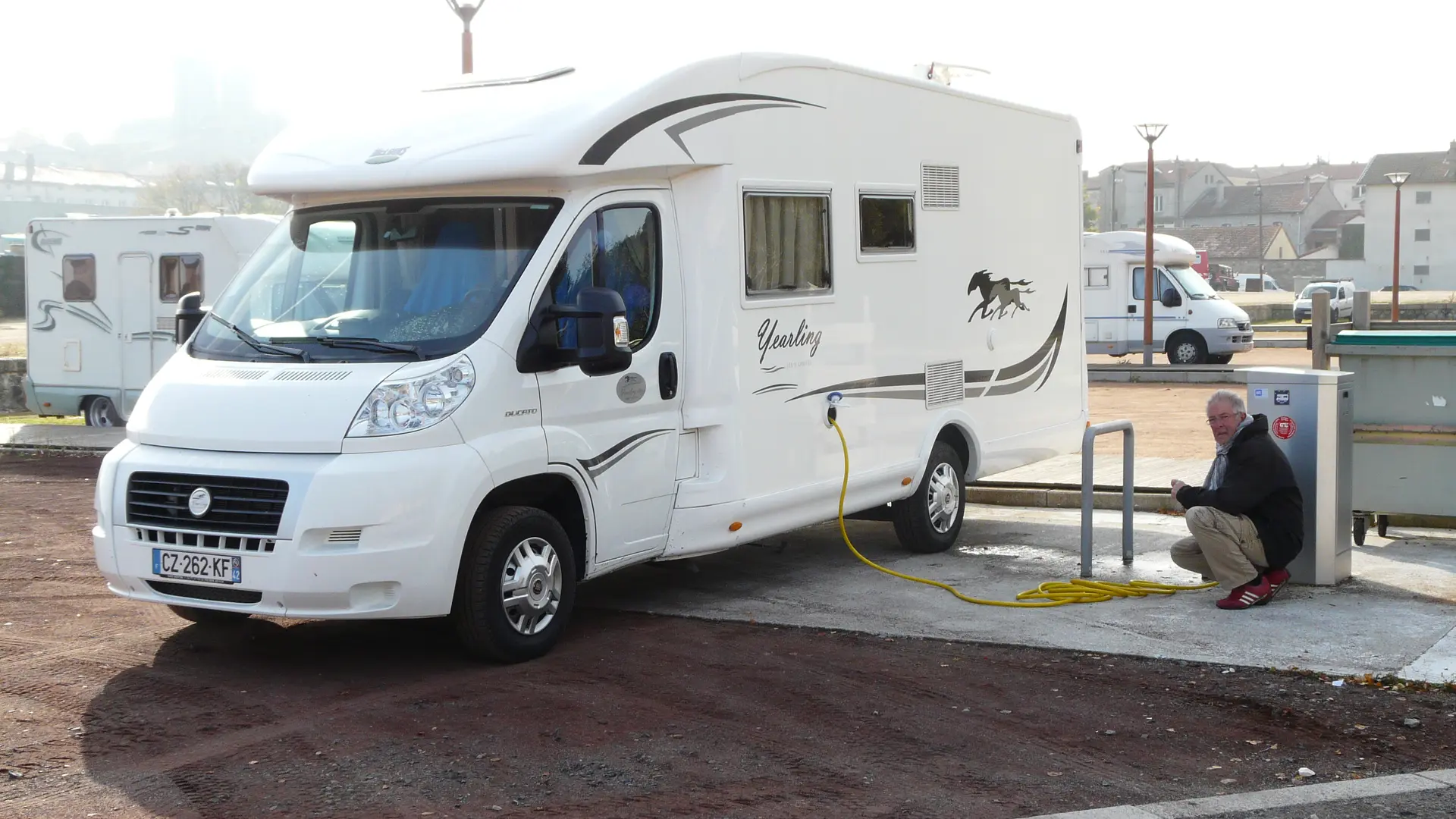 Aire de services et de stationnement camping-car - St-Bonnet-le-Château