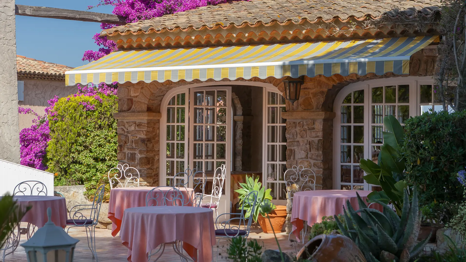 Le charme de l'hôtel l'Escapade au Pradet (Port des Oursinières)