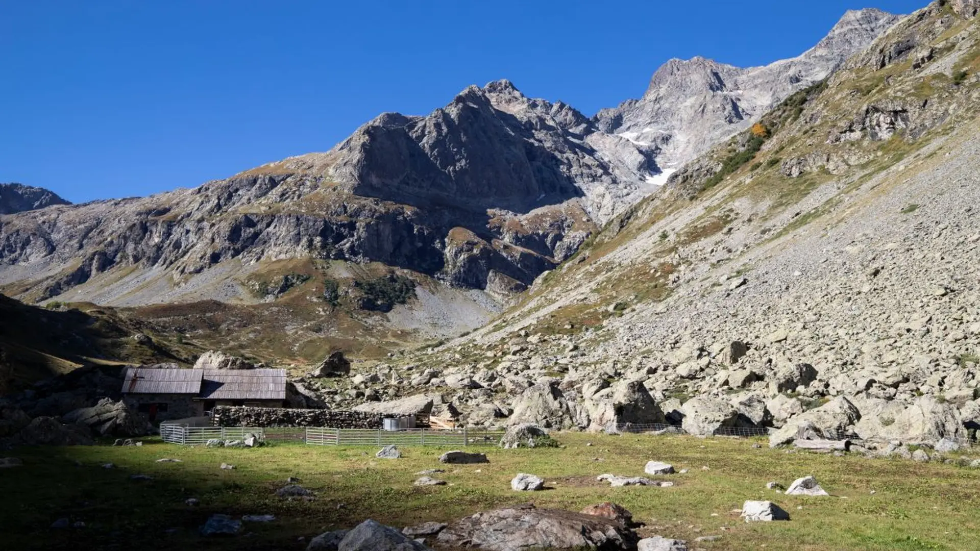 Cabane de Jas Lacroix
