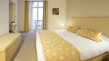 cannes-croisette-prestige-3 p-espace chambre 1