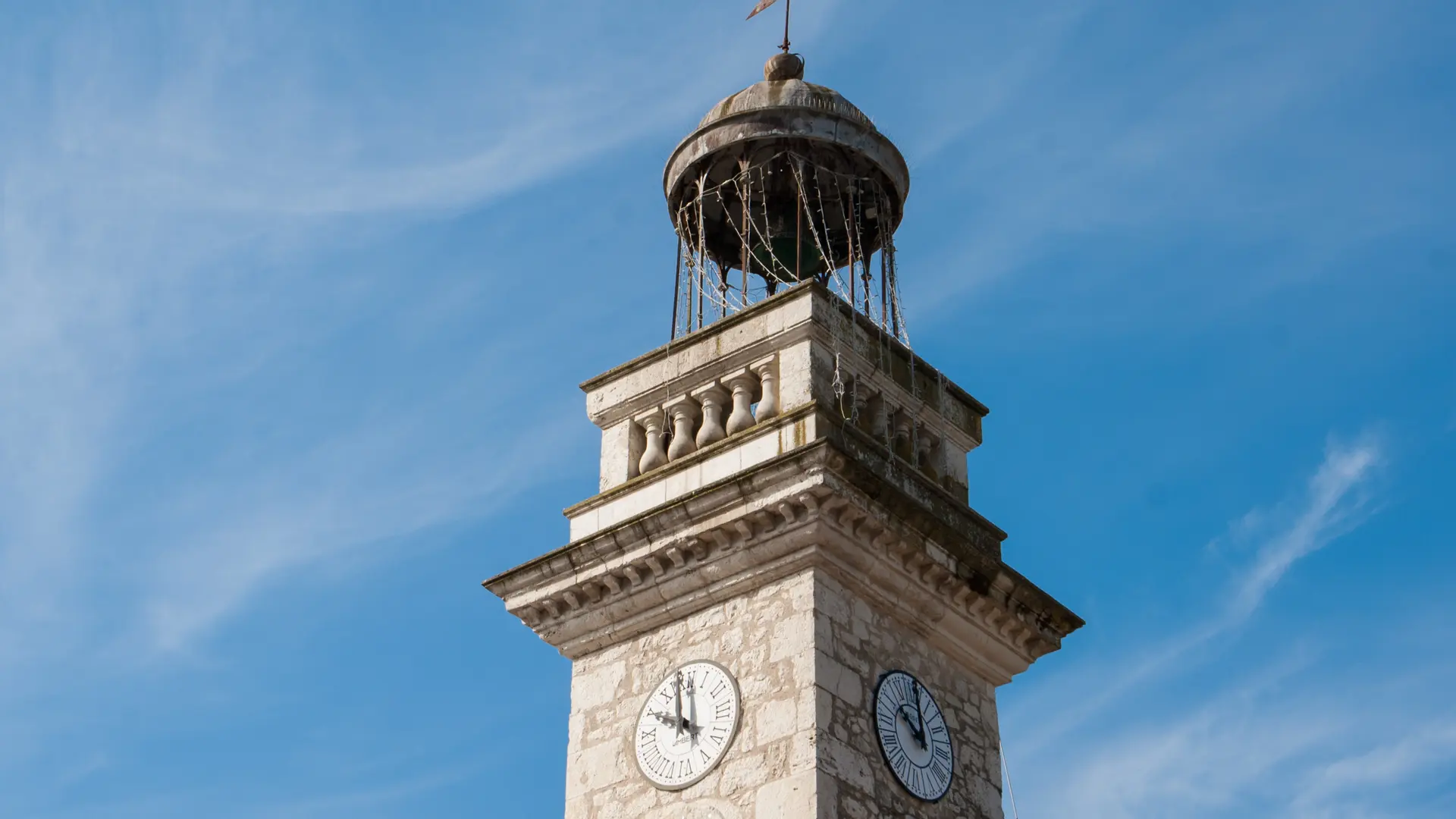 Montaigu-de-Quercy, vue du village