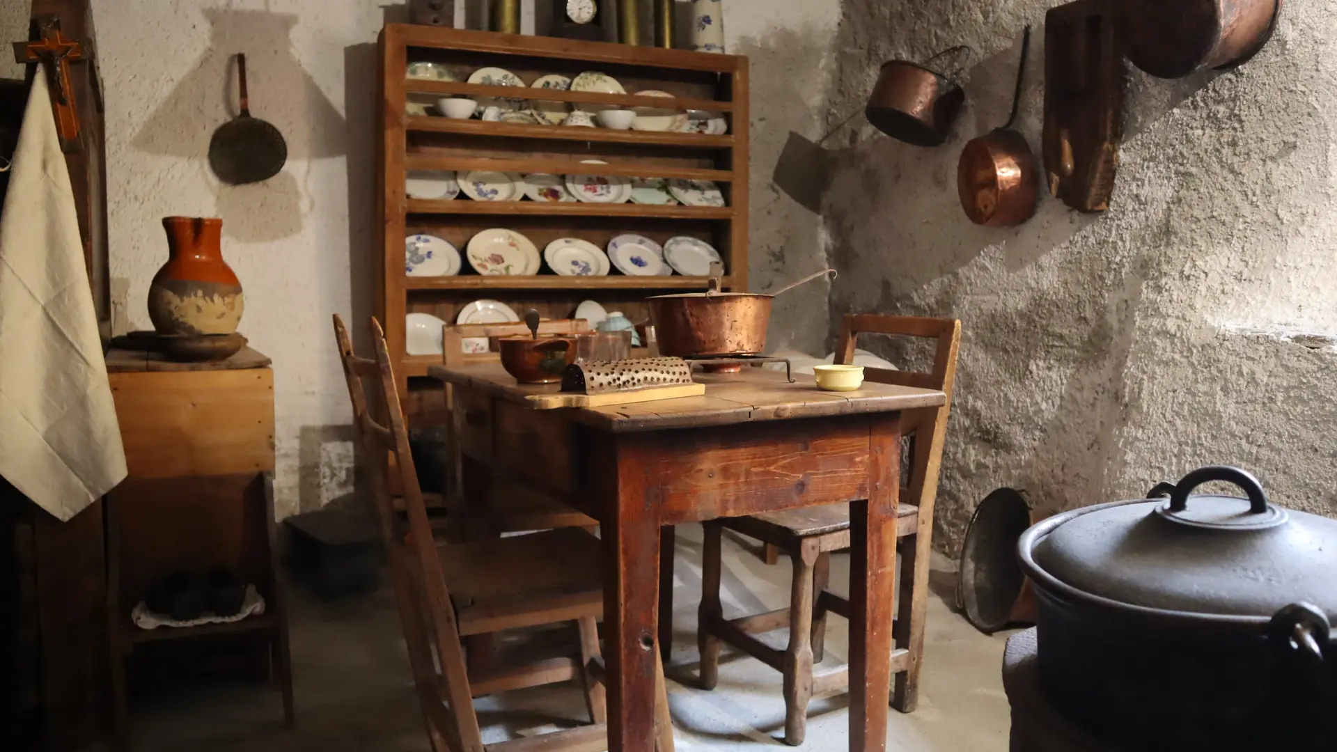 L'espace repas de la maison musée Faure Vincent Dubois