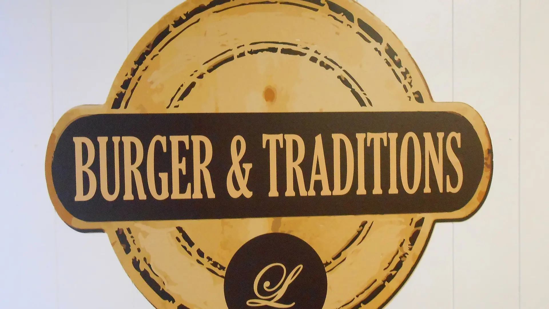 Burger et traditions - Montbrison 42600