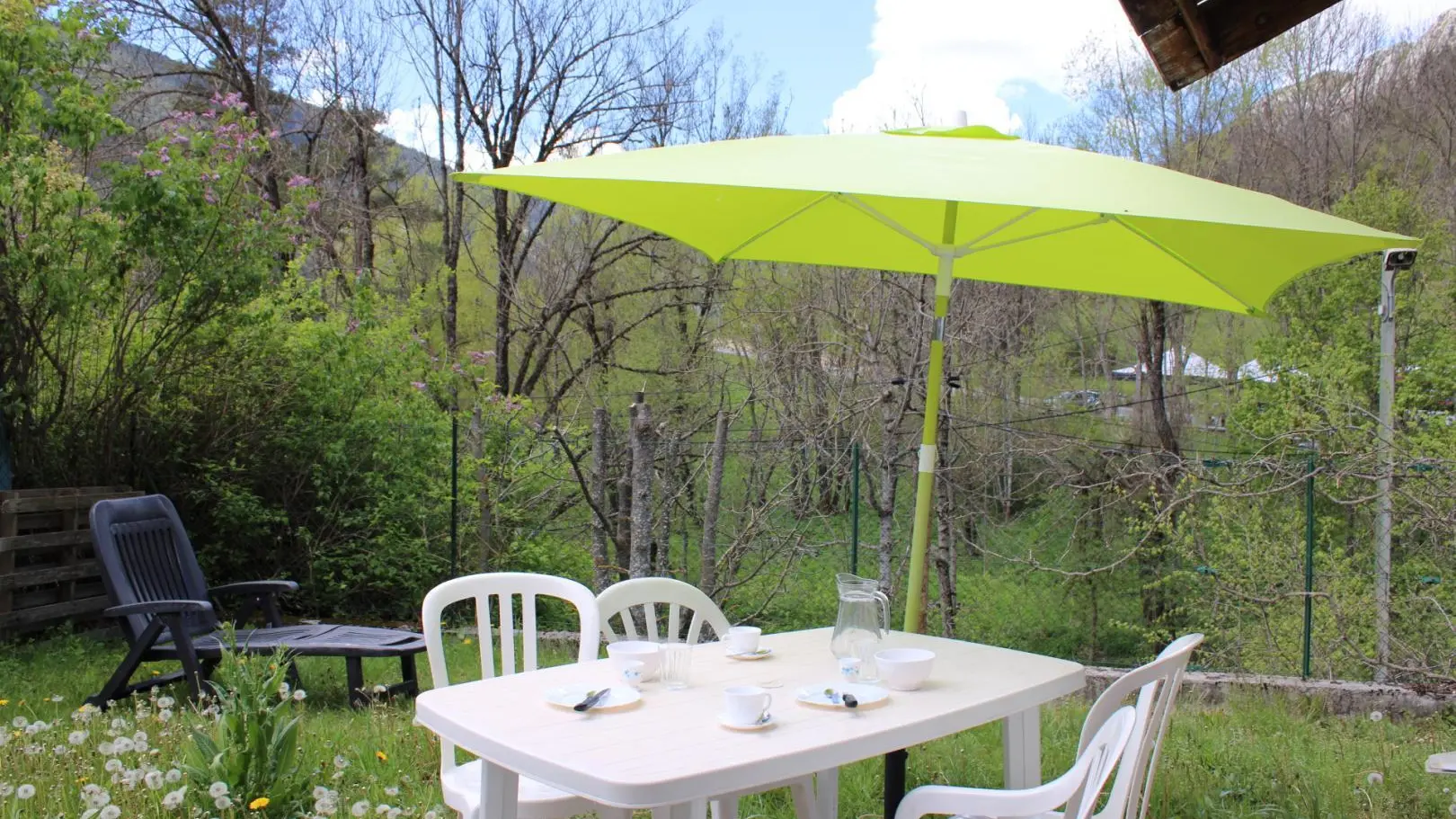 Terrasse Gîte La Clue Saint-Auban-Gîtes de France Alpes-Maritimes