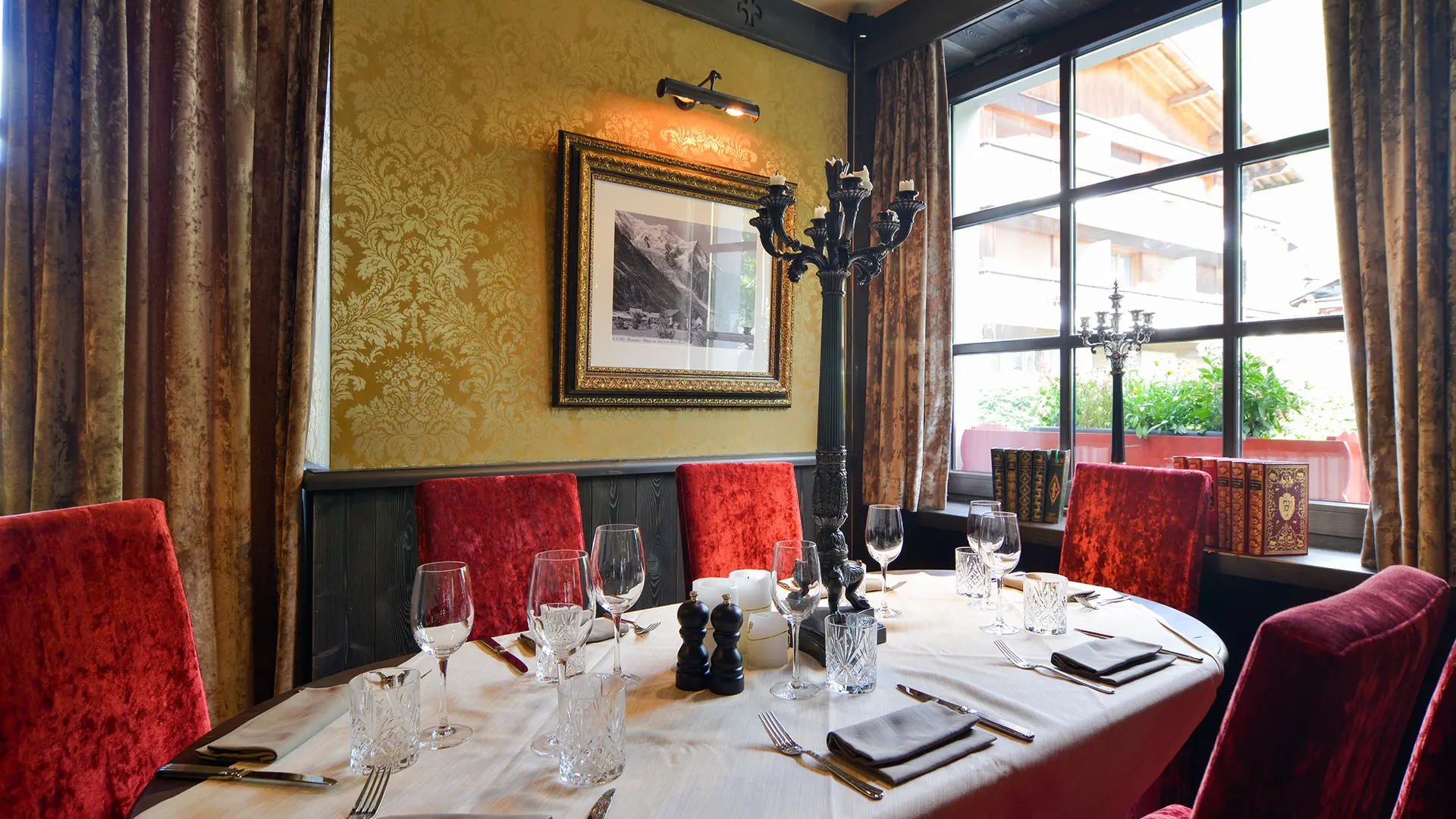 castel restaurant 10