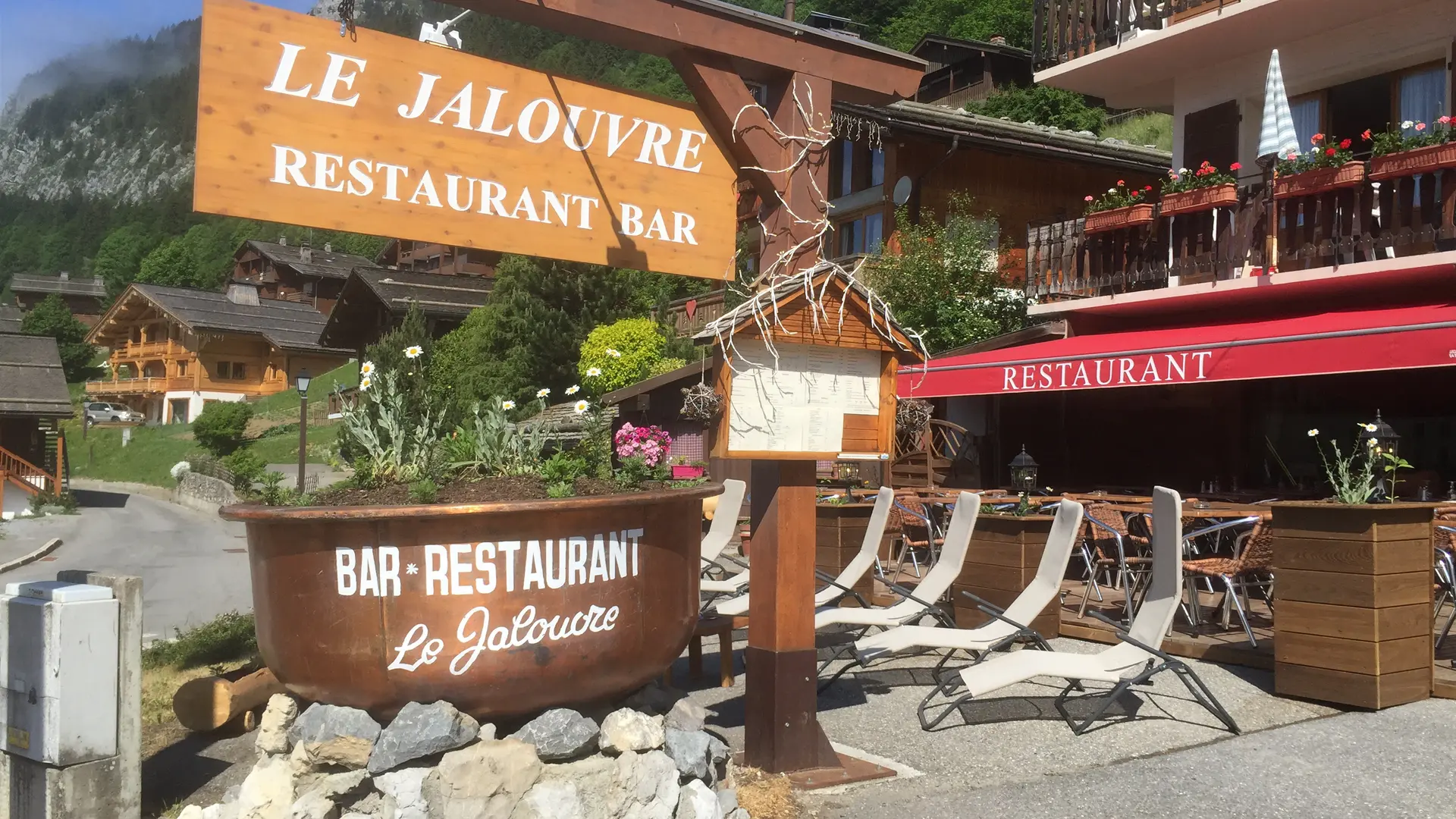 Bar restaurant le Jalouvre au Grand-Bornand