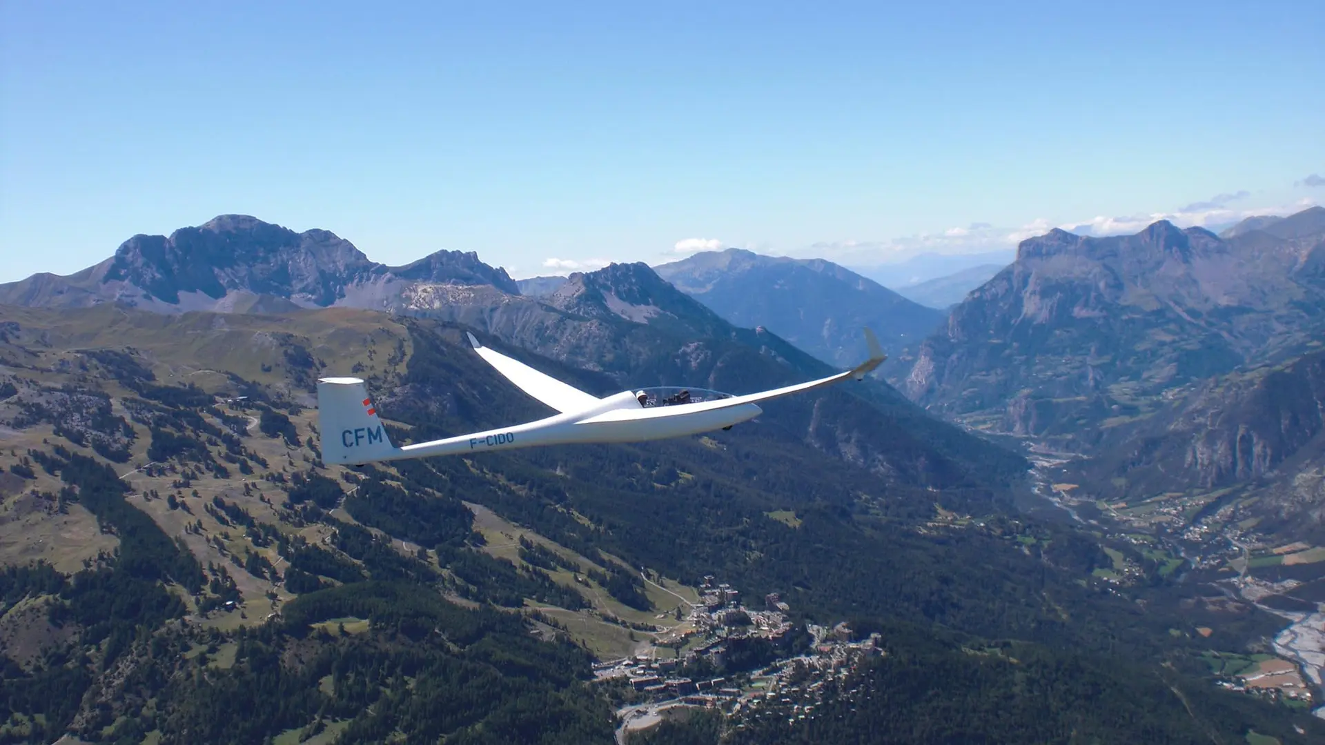 Centre de vol à voile de l'Ubaye : baptême en planeur