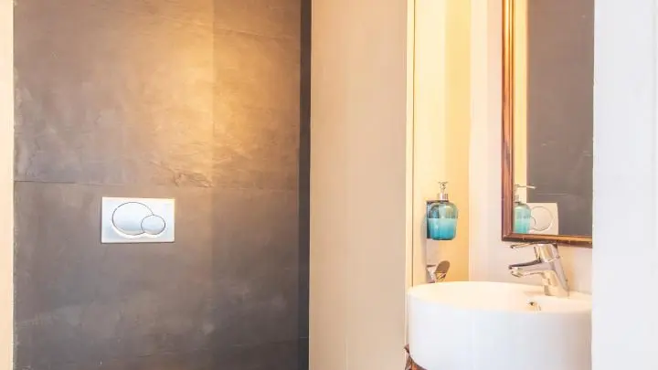 WC indépendants au rez-de-chaussée