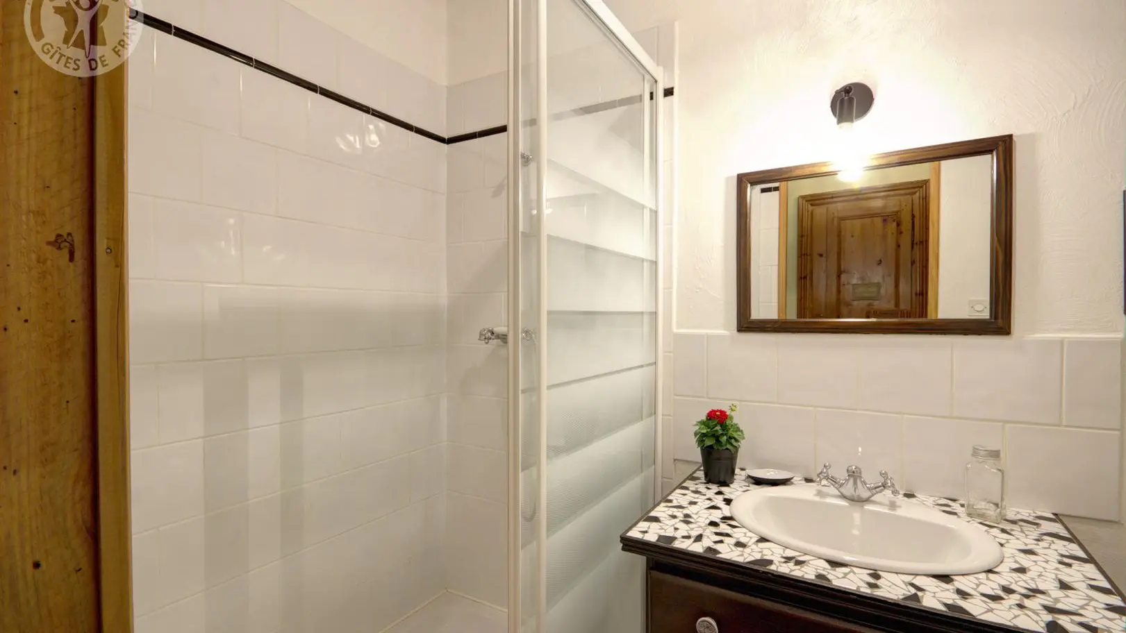 2 salles d'eau avec wc