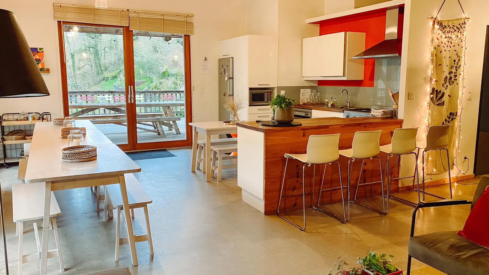 Espace repas et bar