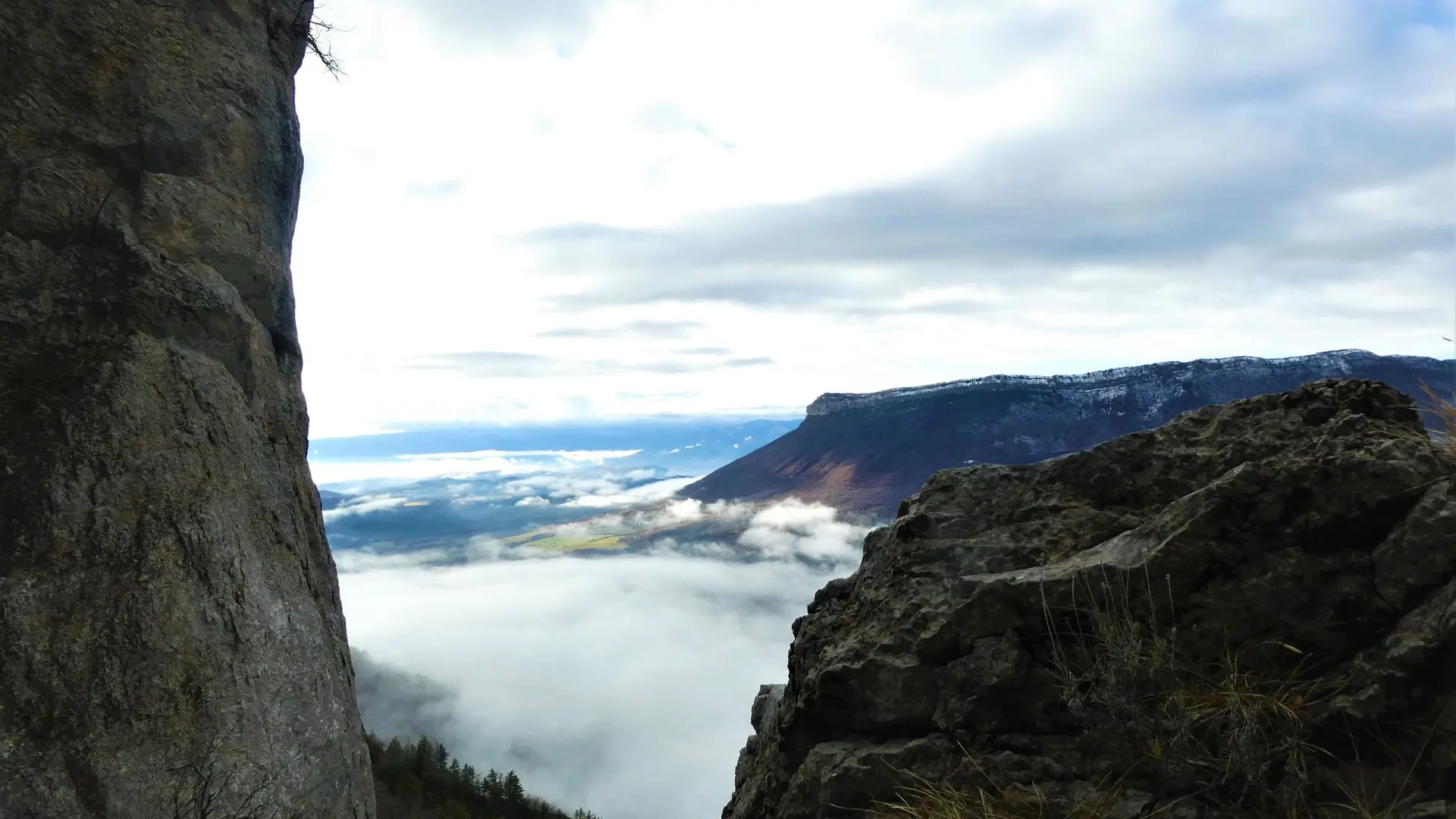Belle falaise impressionnante