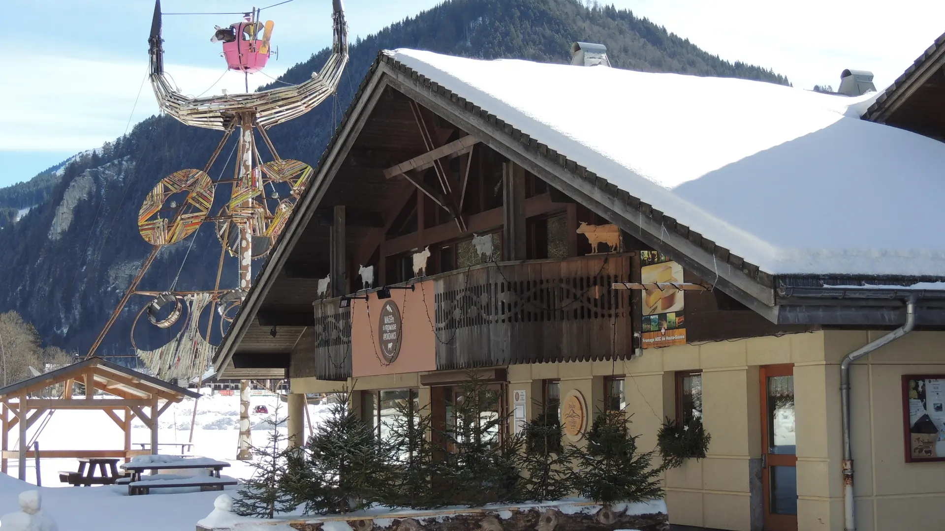 Maison du Fromage Abondance en hiver