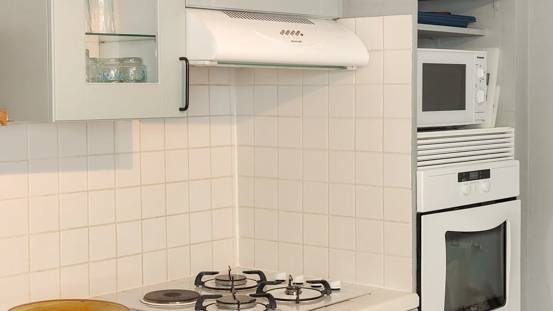 Baking trays and oven