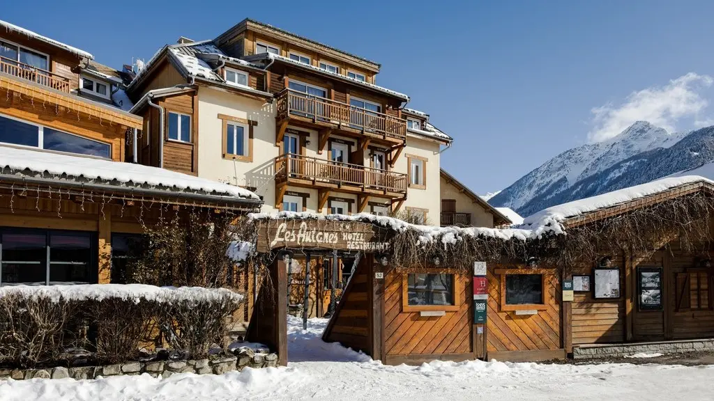 Hôtel-Restaurant Les Autanes à Ancelle