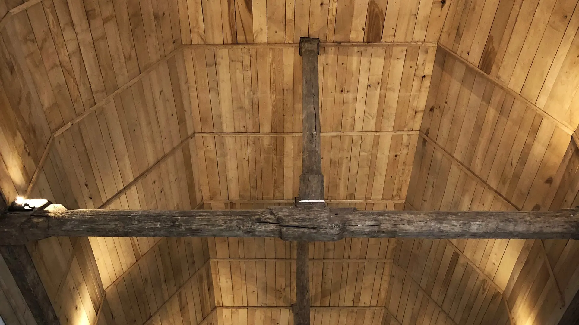 Restauration d'un plafond d'église