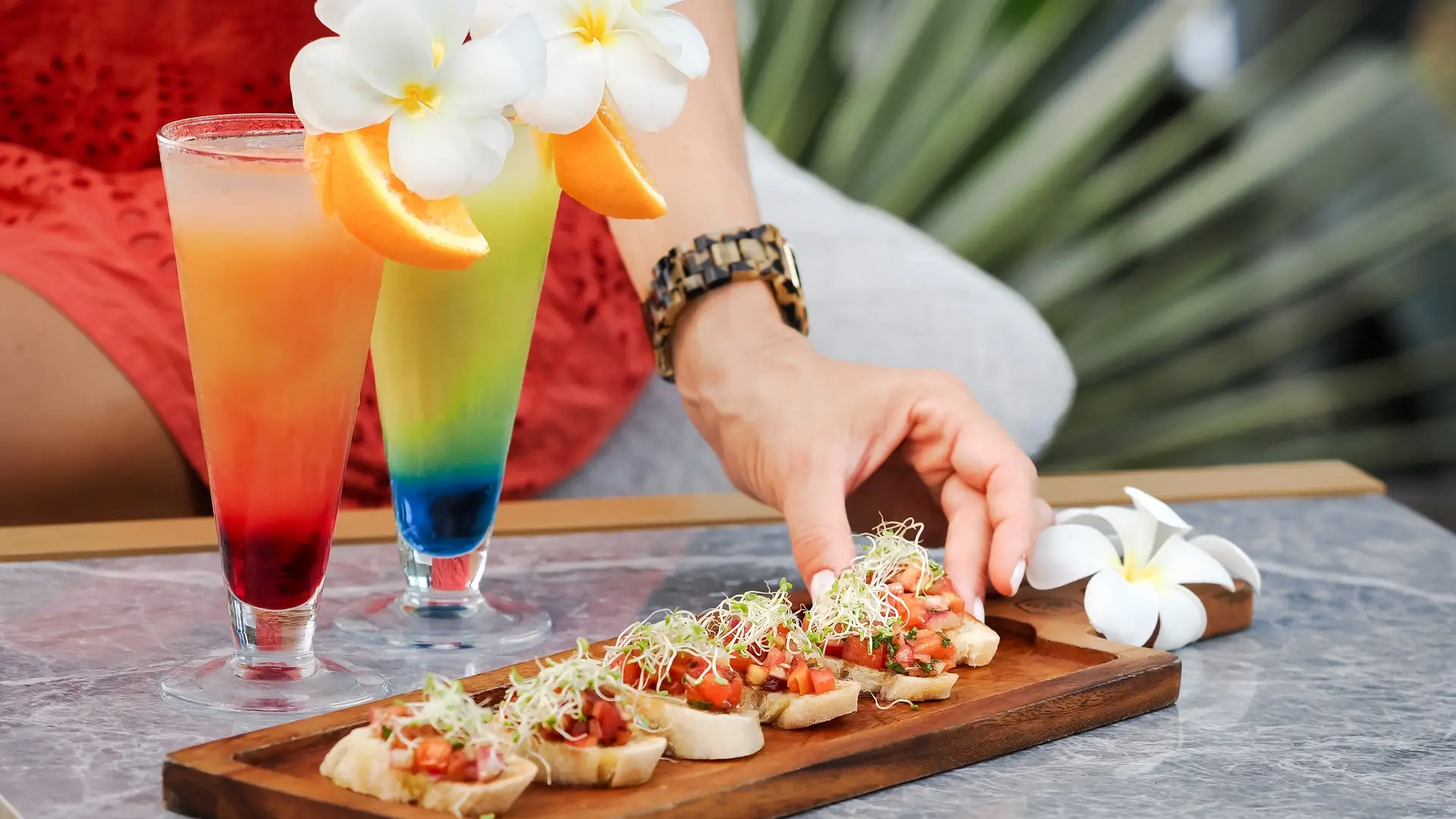 Happy Hour 2 - Bay Bar - Le Tahiti By Pearl Resorts