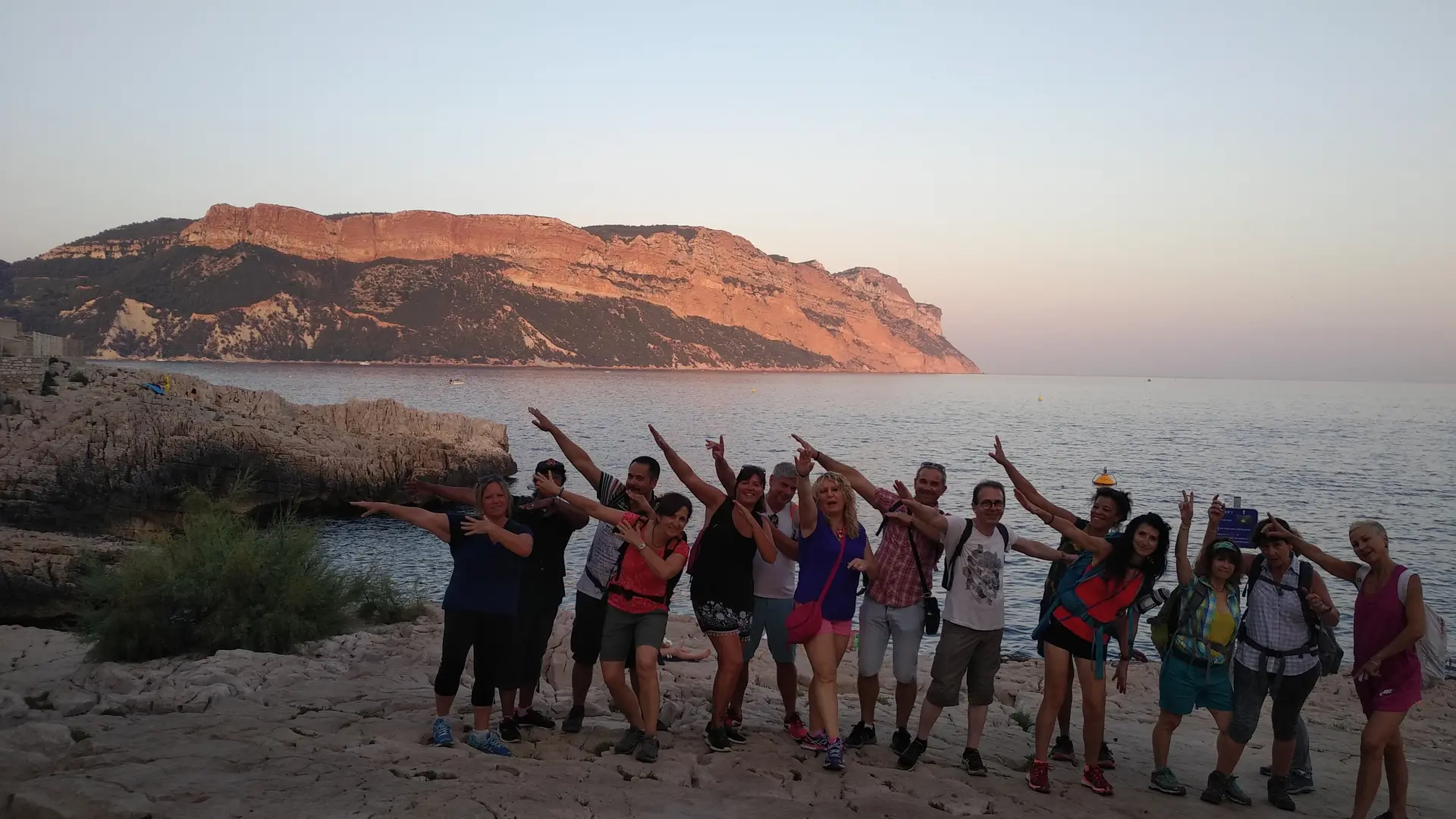 Balade guidée au crépuscule aux portes des Calanques