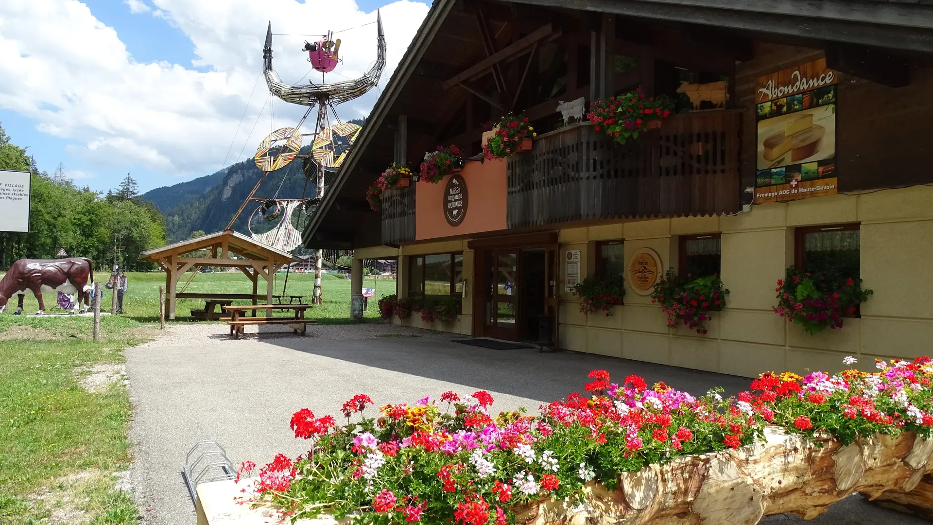 Maison du Fromage Abondance en été