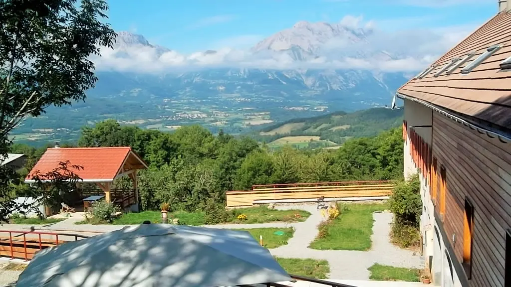 Bed and breakfast 'Comme un écrin...', Saint-Bonnet, Champsaur valley, Hautes-Alpes