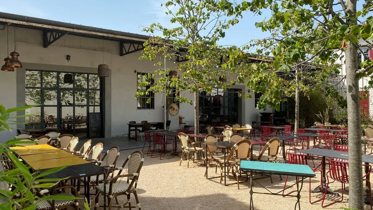 Restaurant le Café du Soleil à Eyragues