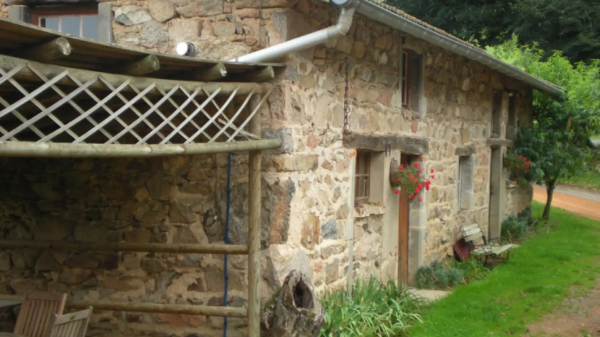 Exterieur Gîte d'étape Le point du jour