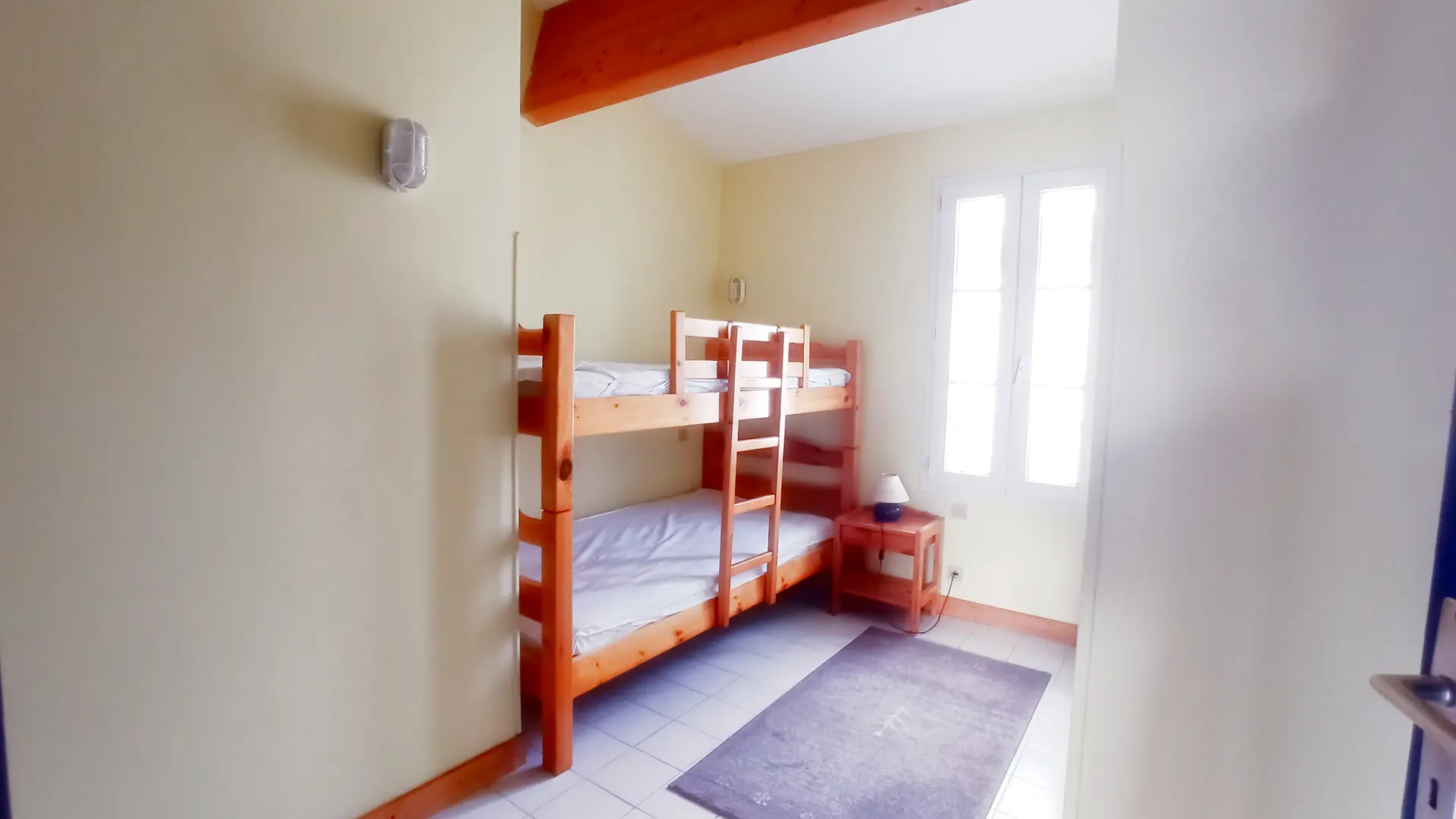 Zimmer mit Etagenbett